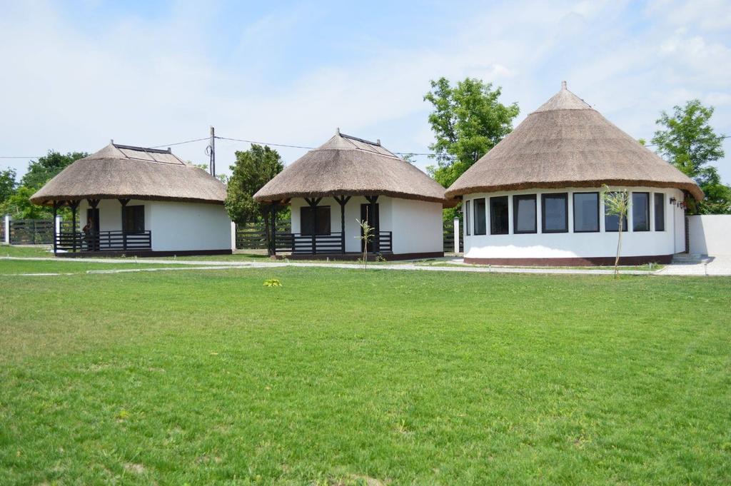 Hotel Casa Patru Anotimpuri Dunavăţu de Jos Exterior foto